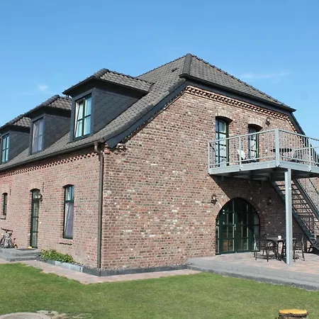 Konukevi Hoevelshof Alpen